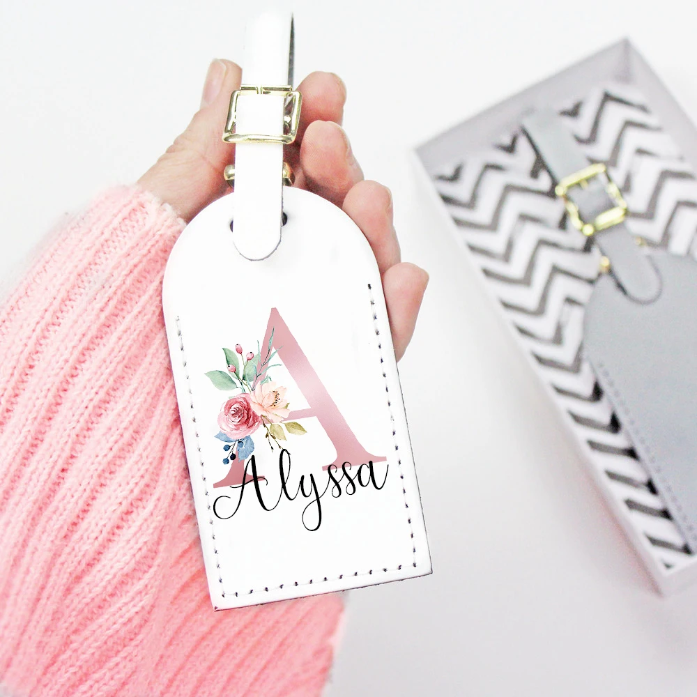 Travel Accessories Gifts For Her - 맞춤형 이름 Pu 가죽 수하물 태그,