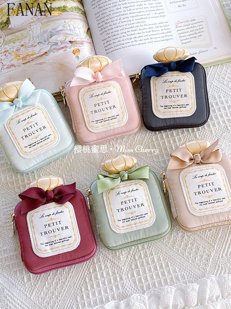 귀엽고 여성스러운 미니 리본 향수병 보석 가방 액세서리 - Accessories Travel Jewelry Box 리뷰 및 가격