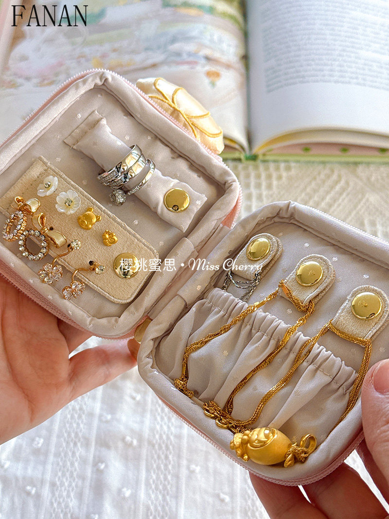 귀엽고 여성스러운 미니 리본 향수병 보석 가방 액세서리 - Accessories Travel Jewelry Box 리뷰 및 가격
